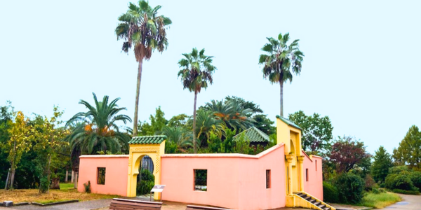 鶴見緑地　モロッコ庭園